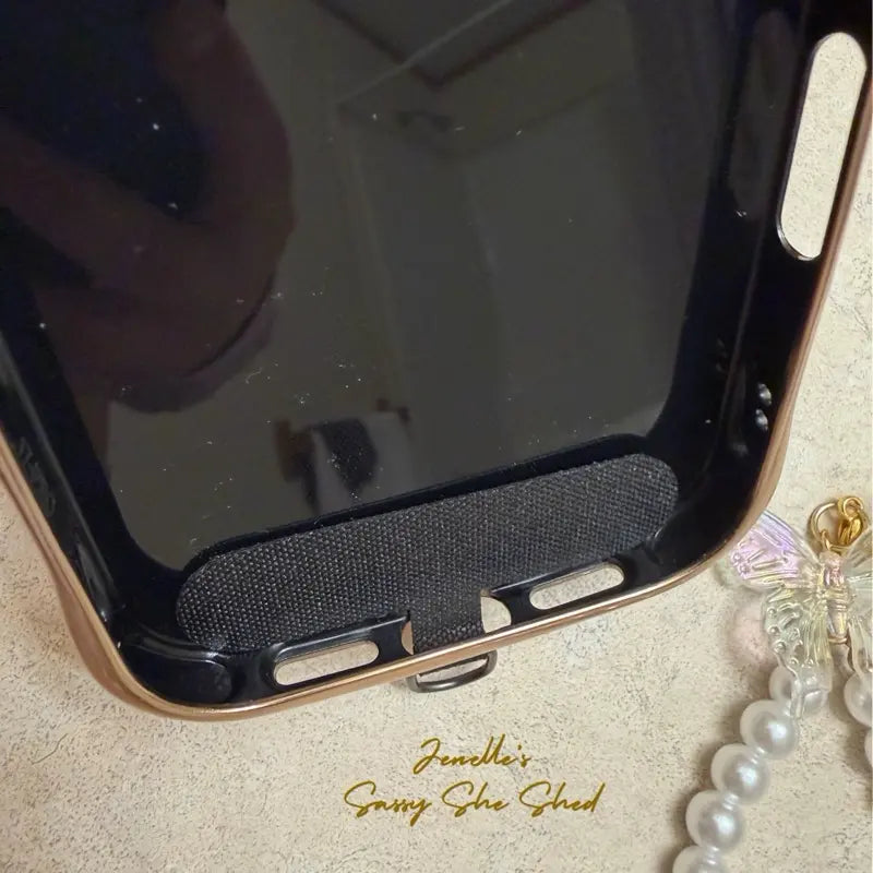 Elegant Crystal Lotus Pearl Phone Wristlet - Chic Fashion Accessory for Every Occasion