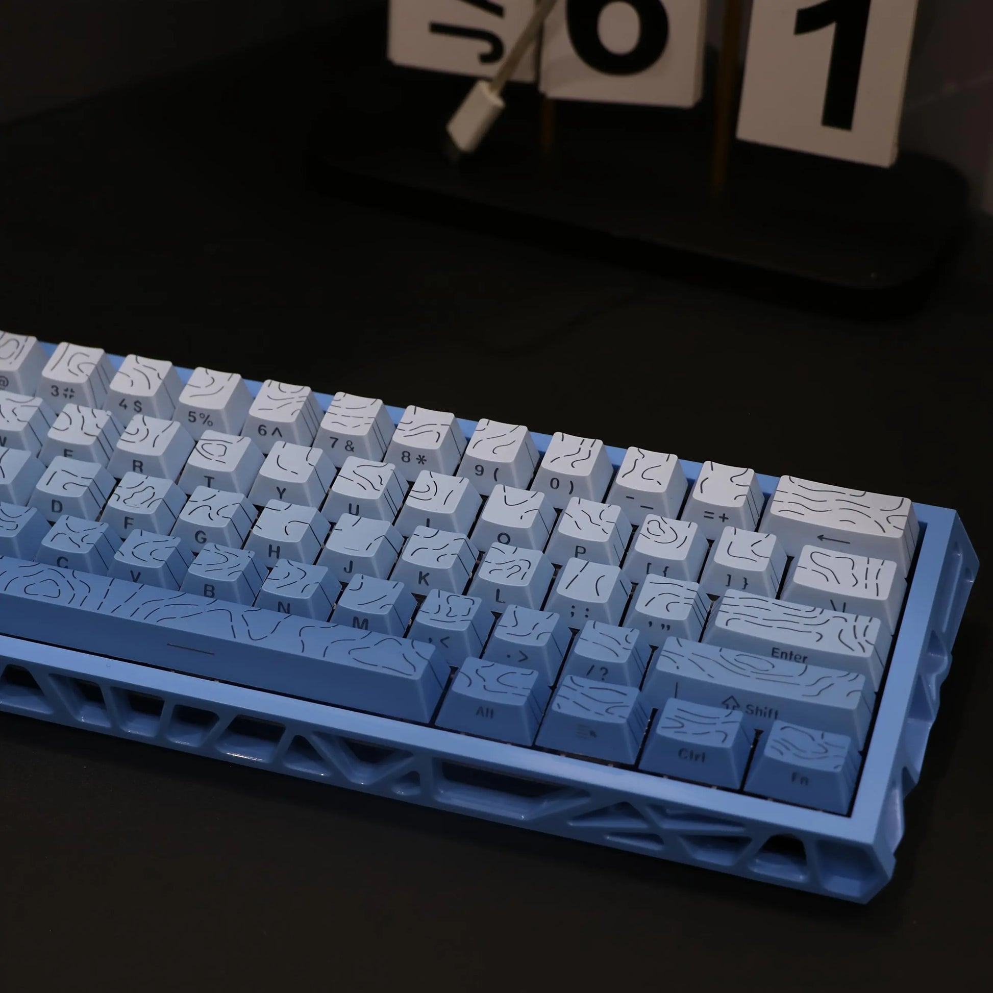 60% Mechanical Keyboard, Fresh Blue Translucent Gasket Mount Hot-Swappable RGB Wired Gaming Keyboard with Red Switch, N-Key Rollover for Clean Aesthetic PC Setup, 60 Percent Keyboard Compact